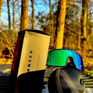 OAKLEY Sutro sapphire Prizm